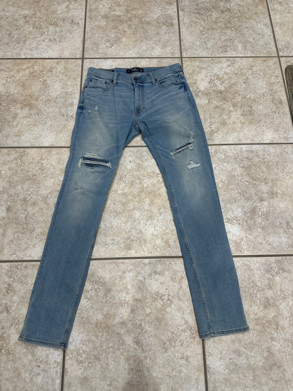 Hollister Light Wash Ripped Skinny Jeans